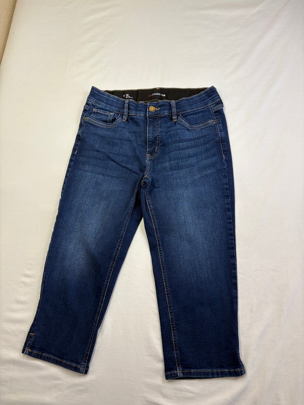 Liz Claiborne Women's Size 8 Sara Crop Mid Rise Blue Denim Jeans